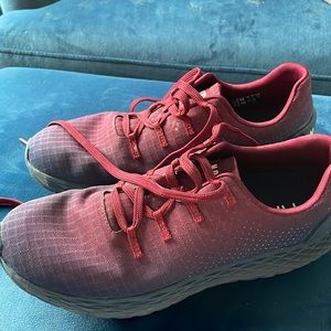 No Bull Ripstop Runner Gradient.  Worn less than a handful of times; like new!